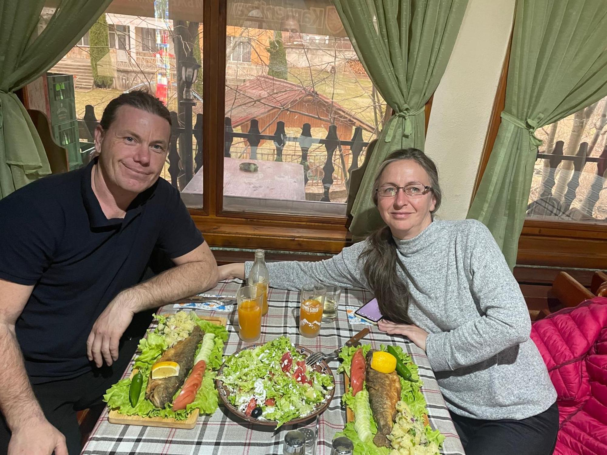 Къща За Гости Динас Zmeitsa Buitenkant foto